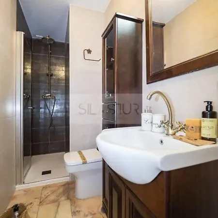 Pelayo 1 Apartament